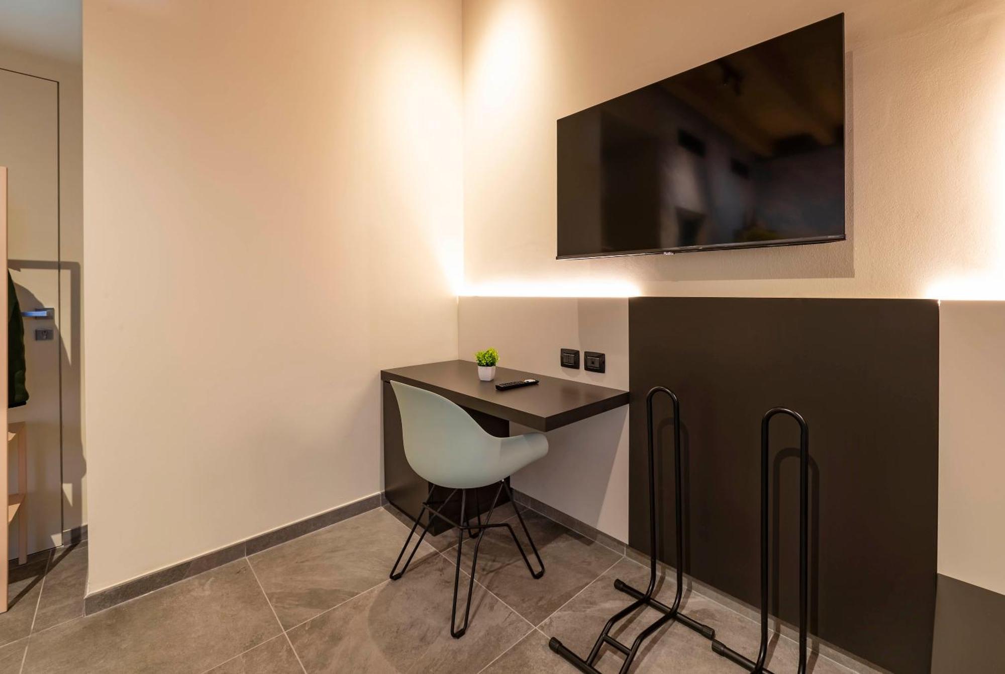 Italianflat - Verona'S River, Free Parking For Car & Bike, Nature, Relax Exterior photo