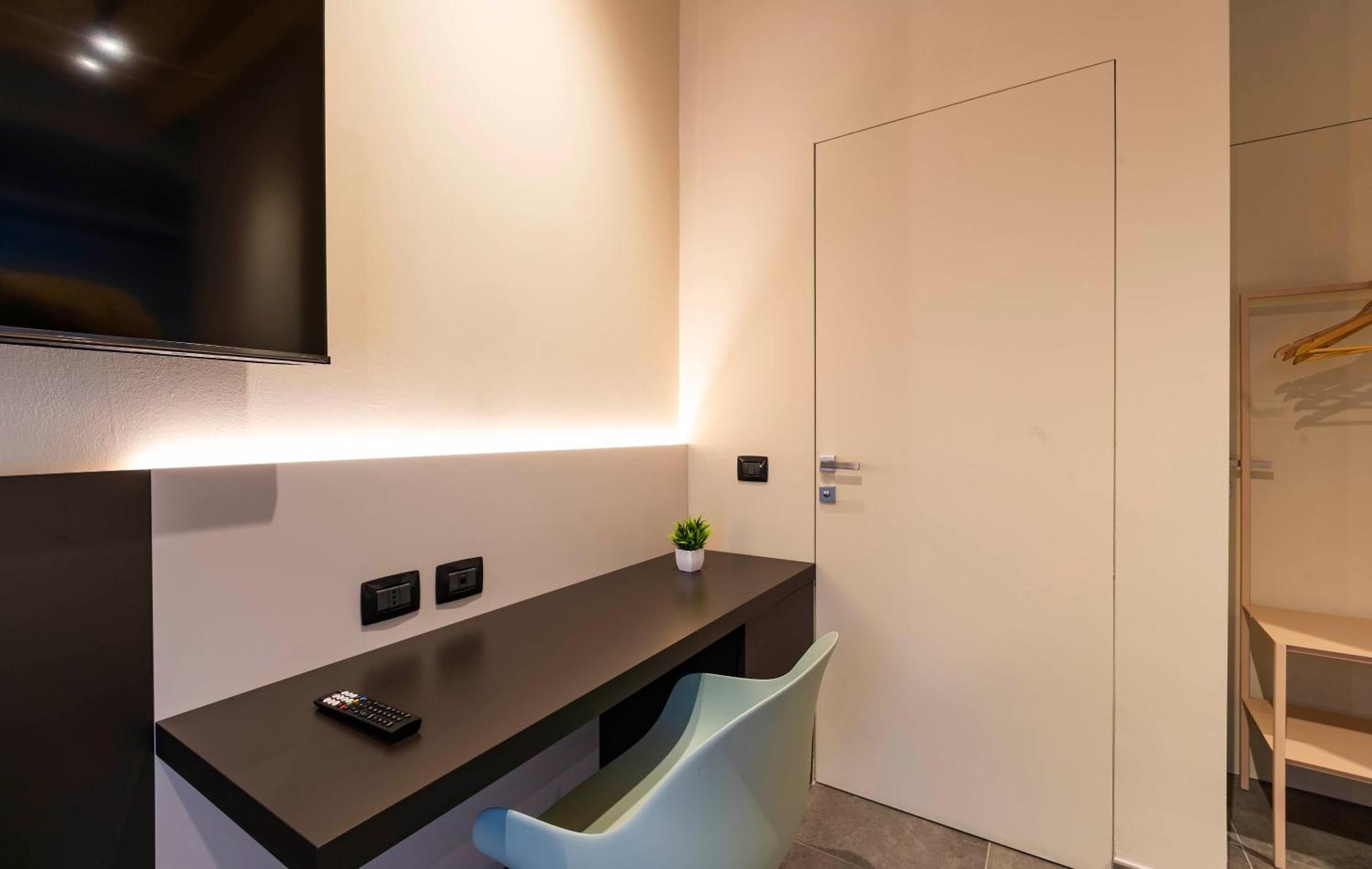 Italianflat - Verona'S River, Free Parking For Car & Bike, Nature, Relax Exterior photo